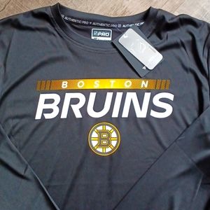 NWT FANATICS Men's Rink Tech Tee